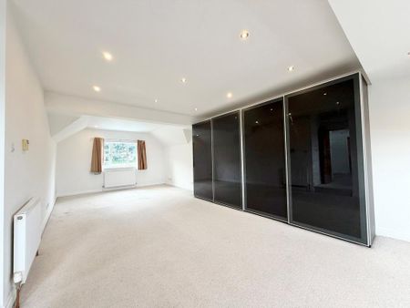 4 bedroom detached house to rent - Photo 5
