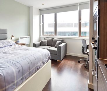 Apt 102, Piccadilly Residence - Photo 1
