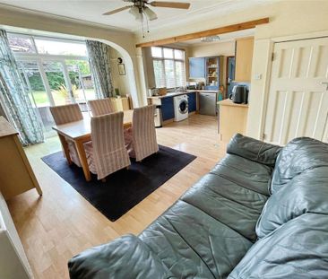 3 bedroom semi-detached house to rent - Photo 1