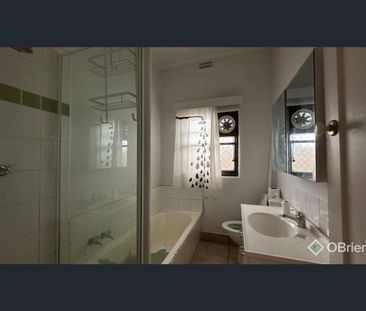 Family Home in a Prime West Footscray Location - Photo 6