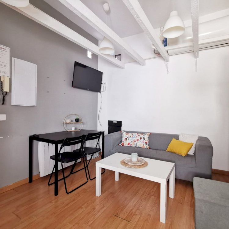 Peaceful room in Madrid - Foto 1