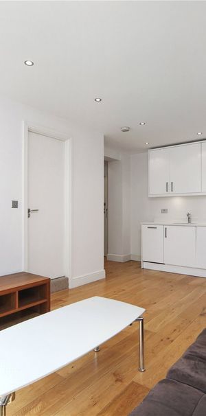 Nell Gwynn House, Sloane Avenue, SW3 flat to rent - Photo 1