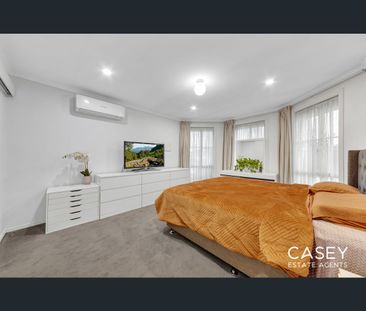 3 Mark Place, Pakenham, Vic 3810 - Photo 2