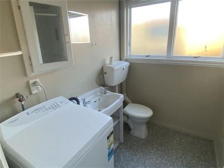 2/17 Stoneyhurst Street, St Albans, Christchurch City - Affordable Two Bedroom Unit with Off Street Parking - Photo 5