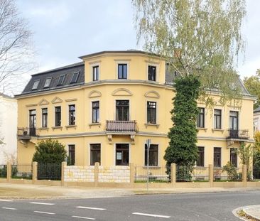 Großfamilien und WGs aufgepasst - Lichtdurchflutete 6-Zimmerwohnung mit Gartenanteil - Photo 1