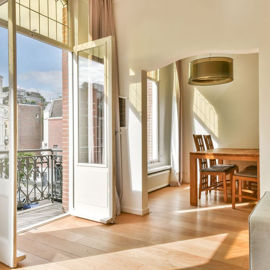 Appartement te huur: Johannes Verhulststraat 60-2 1071 NG Amsterdam - Photo 1