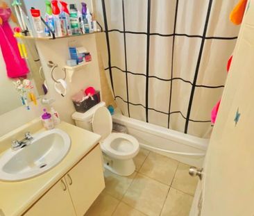 2 bedroom 1 bathroom - Photo 4