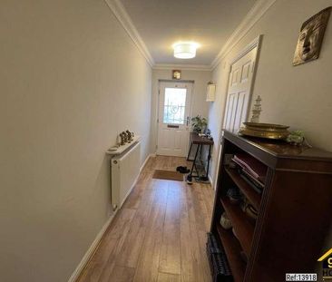 Burford Road, Worcester Park, Surrey, KT4 - Photo 4