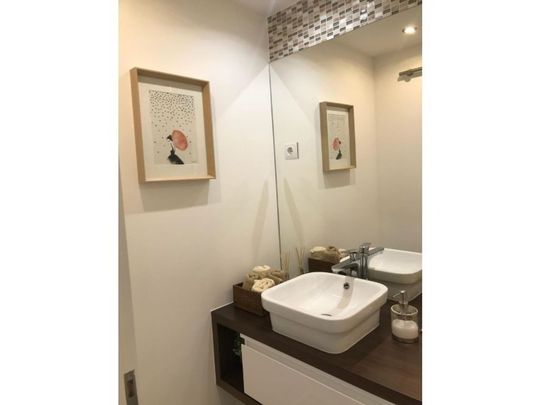 4 room luxury Flat for rent in Parque dos Poetas (Oeiras e Sao Juliao Barra), Oeiras, Lisbon - Photo 1