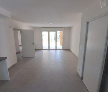 T3 AVEC TERRASSE, JARDIN ET PARKING - Photo 4