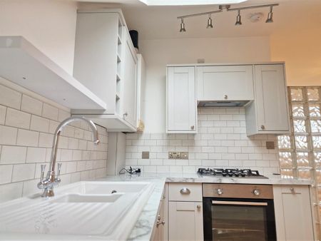 Newick Road - Photo 5