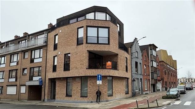 Appartement te huur - Photo 1