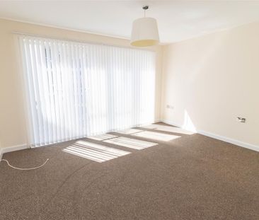 2 Bedroom Apartment - First Floor - Photo 2
