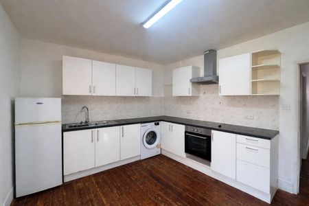 Leonard Road, London SW16 - Photo 5