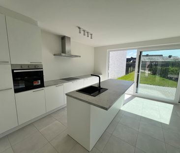 Huis - Te huur - Photo 1