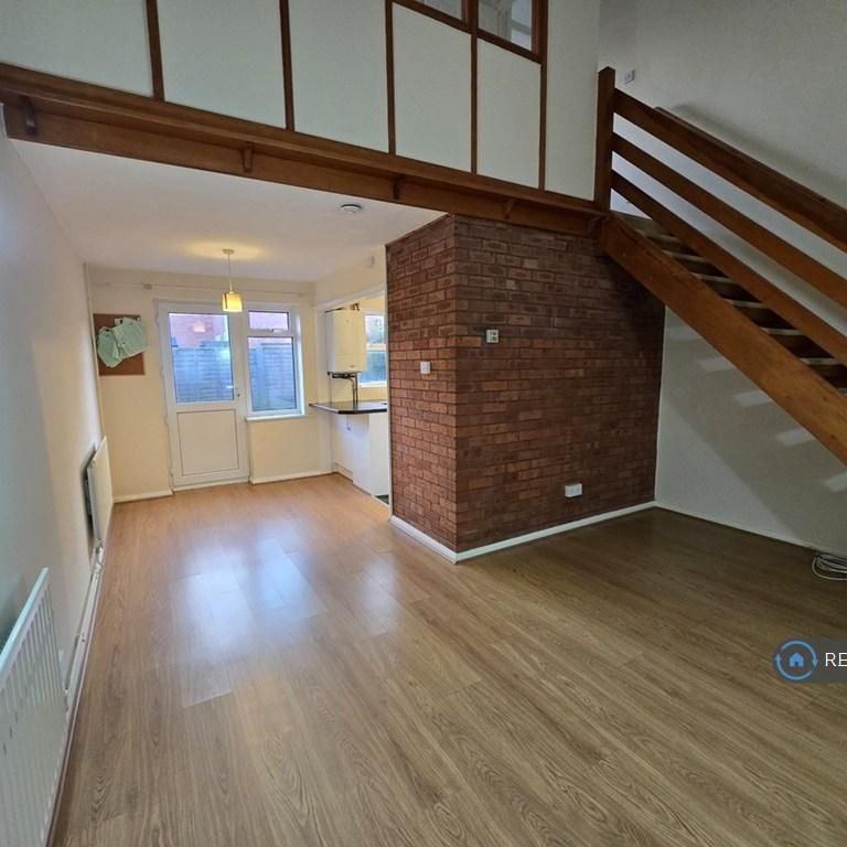 1 bedroom end of terrace house to rent - Photo 1