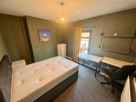 132 Donnybrook Street, Belfast, BT9 7DG - Photo 4