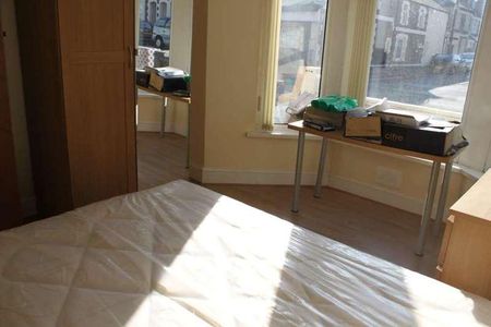 Mackintosh Place, Roath, Cardiff, CF24 - Photo 3