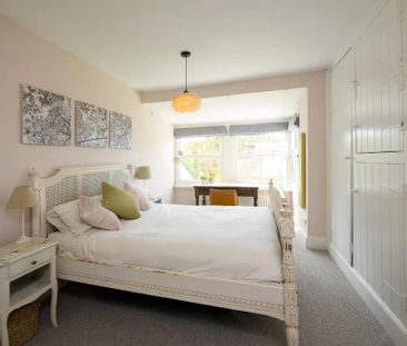 5 bedroom detached house to rent - Photo 1