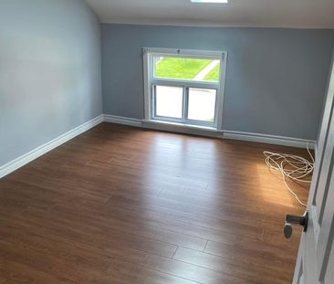 For Lease - 396 Macnab Street, Hamilton, Ontario - Photo 5