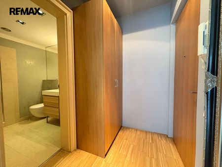 Pronájem bytu 1+kk v osobním vlastnictví 42 m², Praha 8 - Karlín - Photo 2