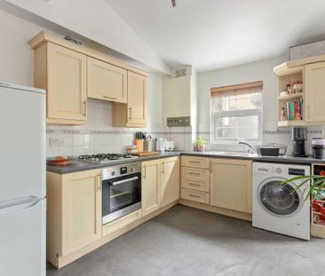 2 bedroom property to rent - Photo 4