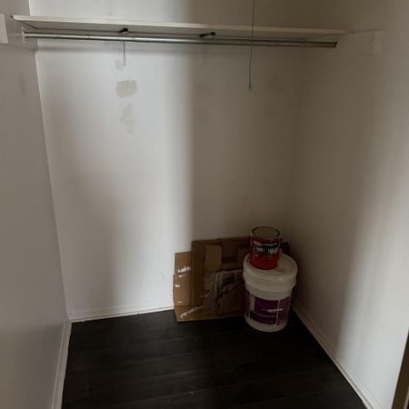 Saint-Constant – Appartement 4 1/2 à louer – Demi sous-sol – Calme et paisible – Accès terrain et accès terrasse - Photo 4