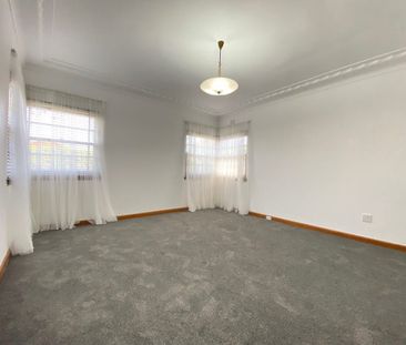 4 BEDROOM HOME IN KINGSGROVE! - Photo 6