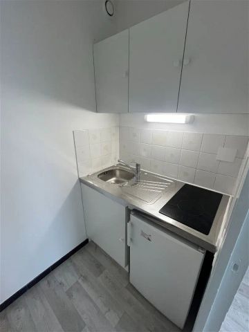 Location appartement 1 pièce - 22.68m² à La rochelle (17000) - Photo 3