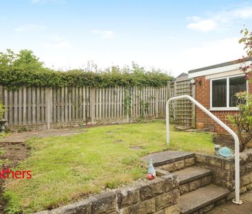 3 bed detached bungalow to rent in Wood Walk, Mexborough, S64 - Photo 3