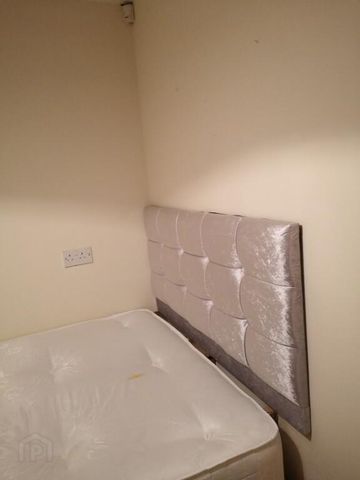 Unit 1, 12 Rugby Avenue, Belfast, BT7 1RG - Photo 3