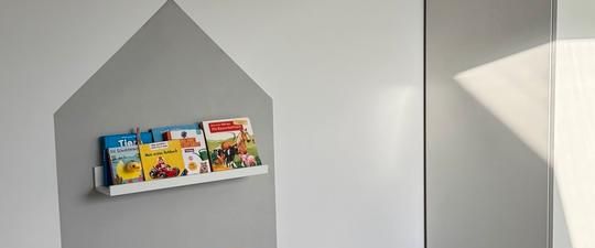 Moderne Dachgeschosswohnung in neuwertigem Gebäude - 75 mº - Foto 1