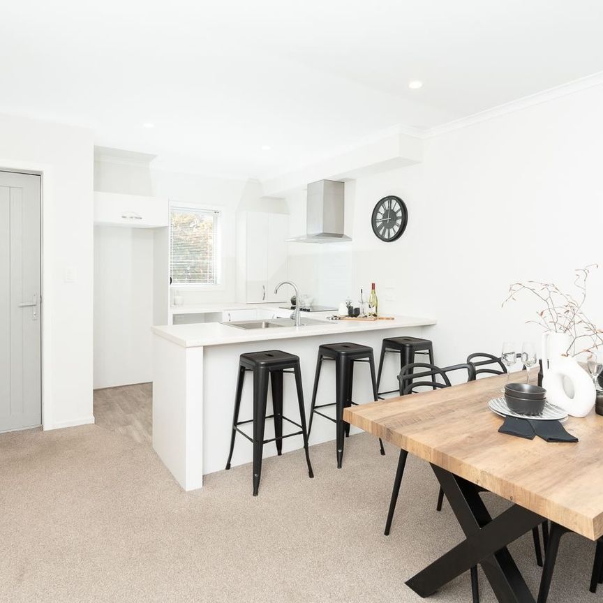5/73 Albert Street, Hamilton East — - Photo 1