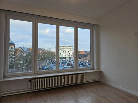 Lichtrijk appartement met 2 slaapkamers in het centrum van Mol! - Foto 2