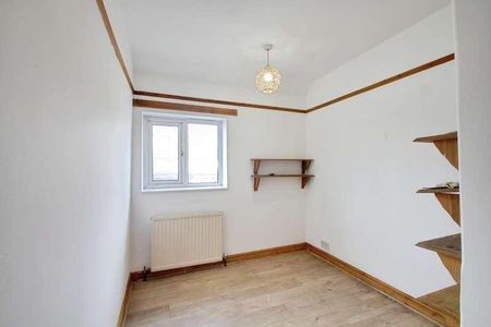 Ives Road, Langley, SL3 - Photo 3