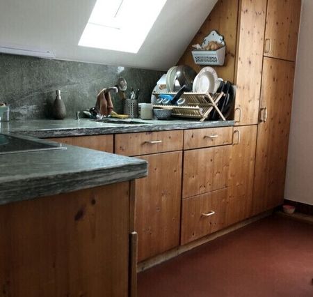 APPARTEMENT 31/2 PIÈCES MANSARDÉ À WINTERTHOUR - VILLE, MEUBLÉ, TEMPORAIRE - Foto 3