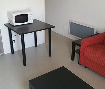 Location Appartement 1 pièce 17m² - Photo 1