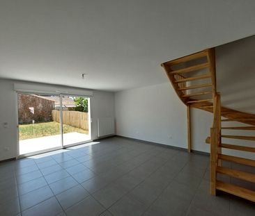 Location Maison 4 pièces 85m² - Photo 1