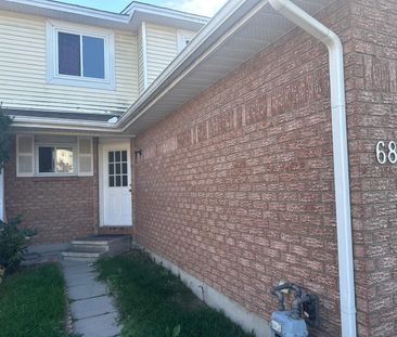 For Lease - 68 BURLINGTON Crescent, Hunt Club - South Keys and Area... - Photo 2