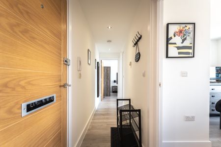 2 Bed Flat, Atlantic Mansions, SO14 - Photo 3