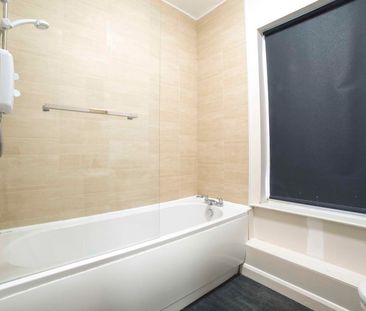 5 bedroom house share near Hull Royal - Photo 6