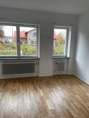 Gjörloffsgatan, Landskrona - Photo 1