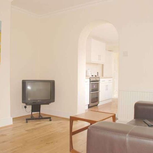 Stoughton Road, Stoughton, GU2 - Photo 1