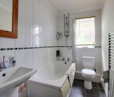 2 bedroom property to rent - Photo 6