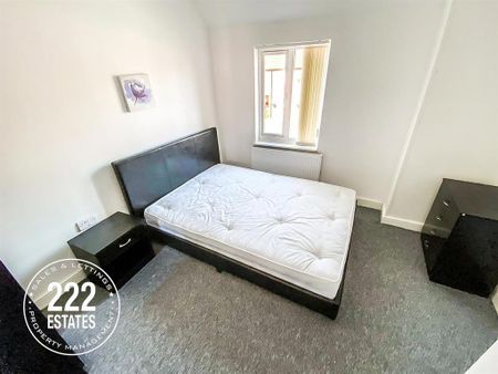 5 bedroom house to rent - Photo 4