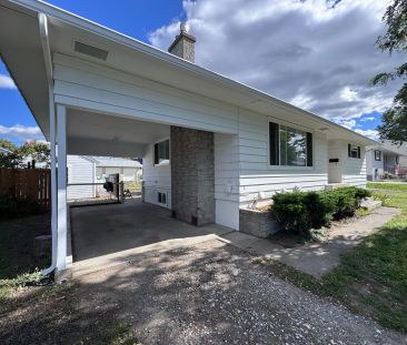 Central – 2 bed, 1 bath main floor suite - Photo 5