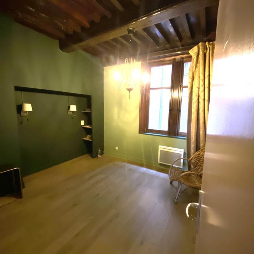 Appartement F6 de caractère - Photo 1