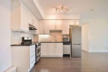 For Lease - 68 Canterbury Place Unit# 1702, Toronto, Ontario - Photo 5