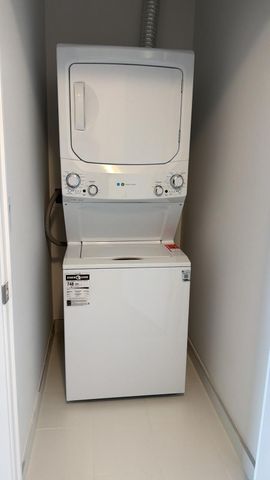 For Lease - 500 PLAINS Road, Burlington, Ontario - Photo 3