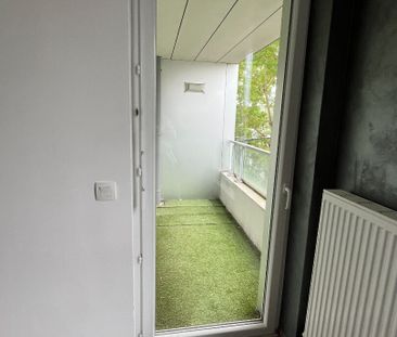 Location Appartement 3 pièces 69m² LILLE 59000 - Photo 4